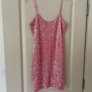 Iridescent Sequin Bodycon Dress in Pink